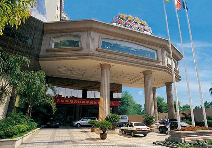 Victoria Grand Hotel Wenzhou Bagian luar foto