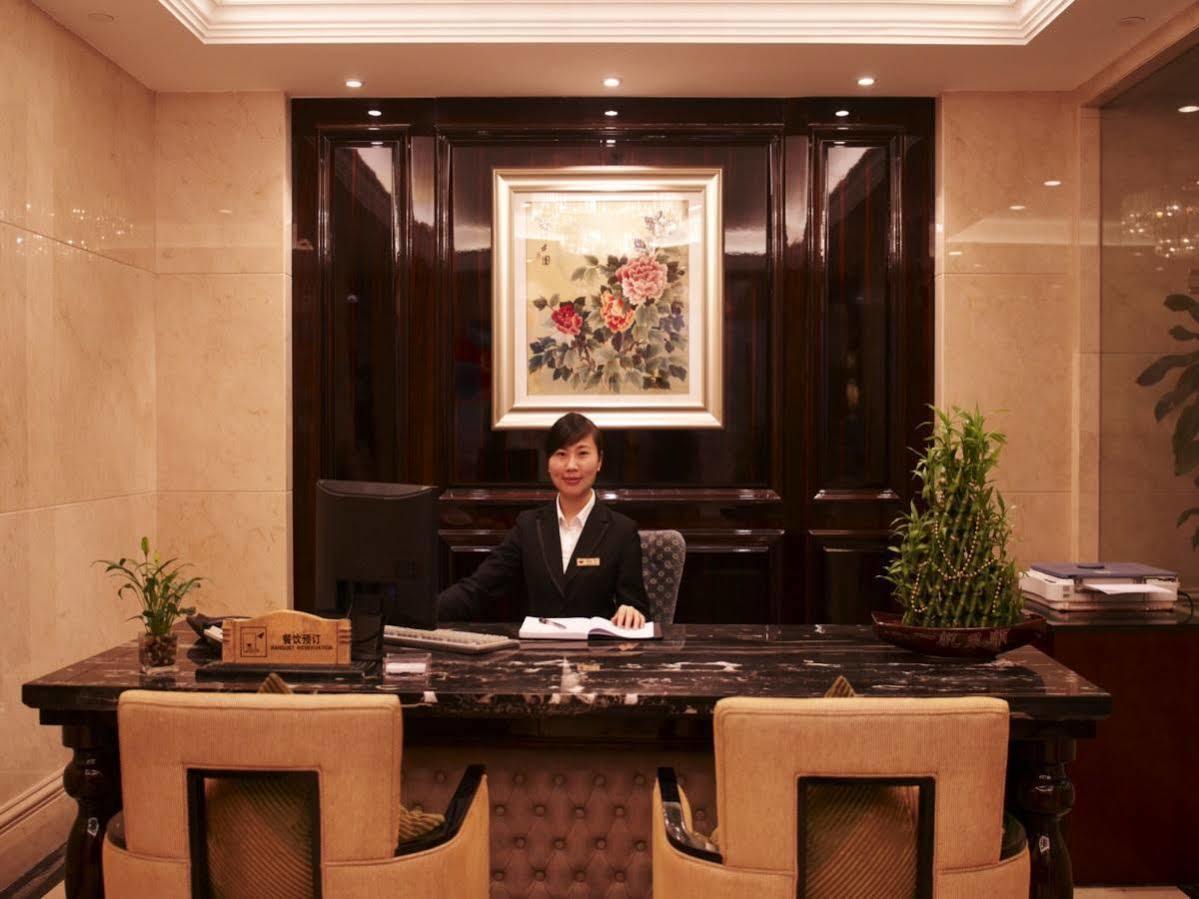 Victoria Grand Hotel Wenzhou Bagian luar foto